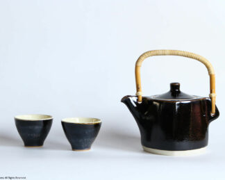 黒土瓶 & 湯呑 (柳宗理ディレクション出西窯シリーズ)