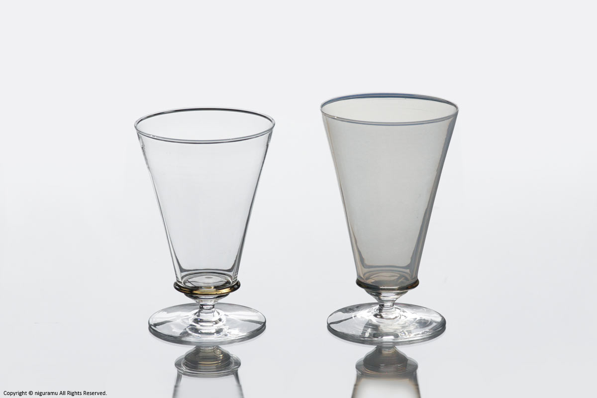 Standard short stem glass